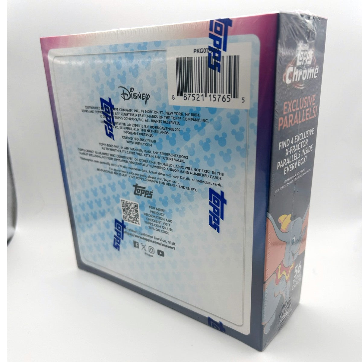 2026 Topps Chrome Disney Mega Box photo 4
